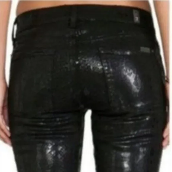 💥HOT ITEM💥 7 For All Mankind Glossy Snake-Print Skinny Jeans 26x30