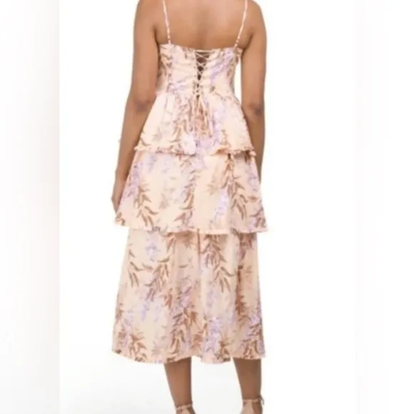 House of Harlow 1960 Boho Floral Tiered Midi Dress Size Medium NWT
