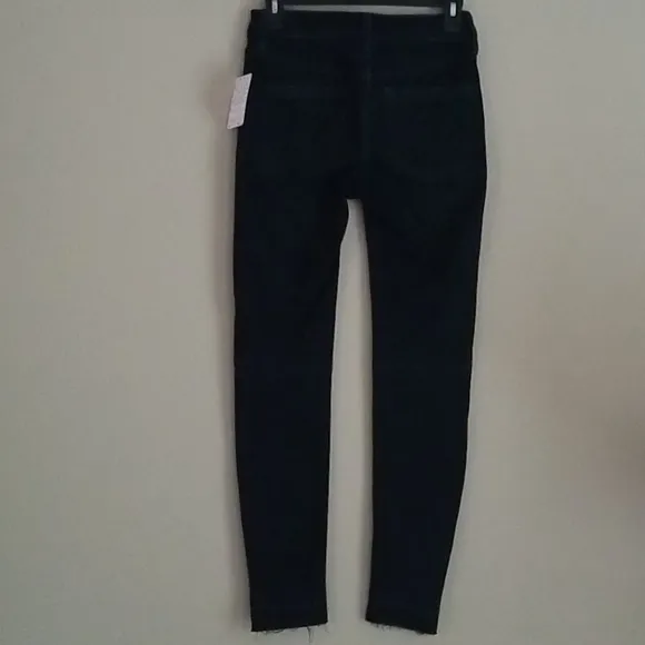 💙HP💙 Free People Ivy Seal Blue Mid-Rise Skinny Jeans 26