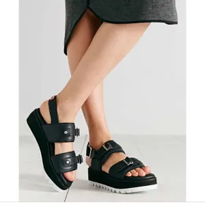 Hunter original double buckle platform sandals