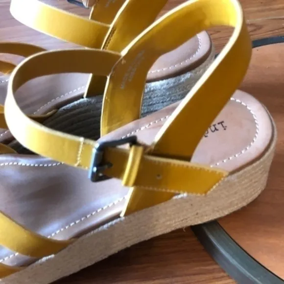 Indigo Rd. Hemsley Platform Sandals