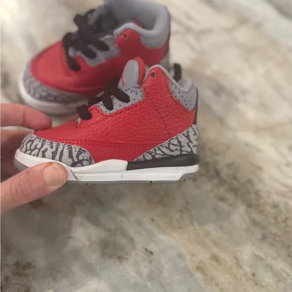 Infant Air Jordan retro sneaker like new never worn