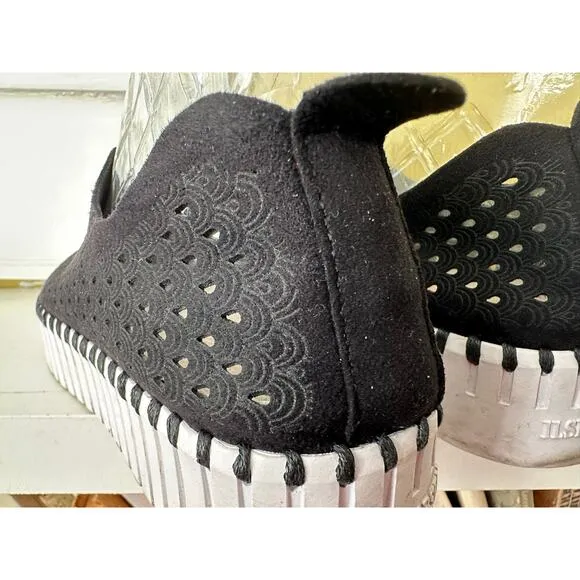 Isle Jacobsen Hornbæk Plateau Tulip Shoe Black w/ White Platform Soles sz 39