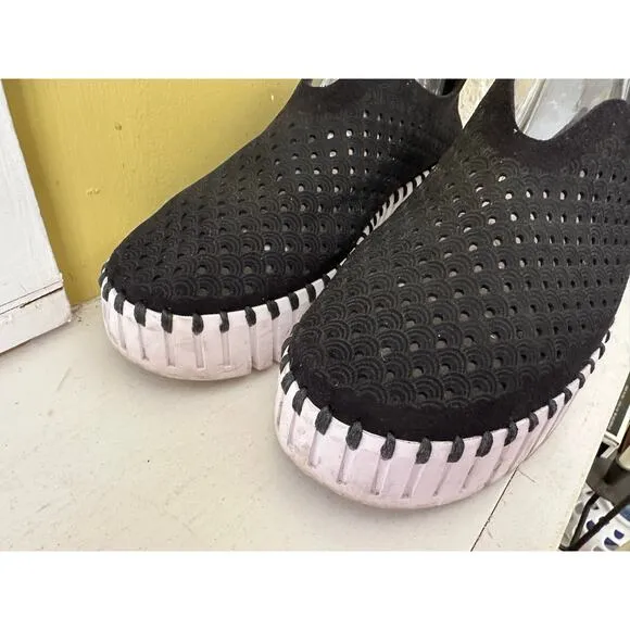 Isle Jacobsen Hornbæk Plateau Tulip Shoe Black w/ White Platform Soles sz 39