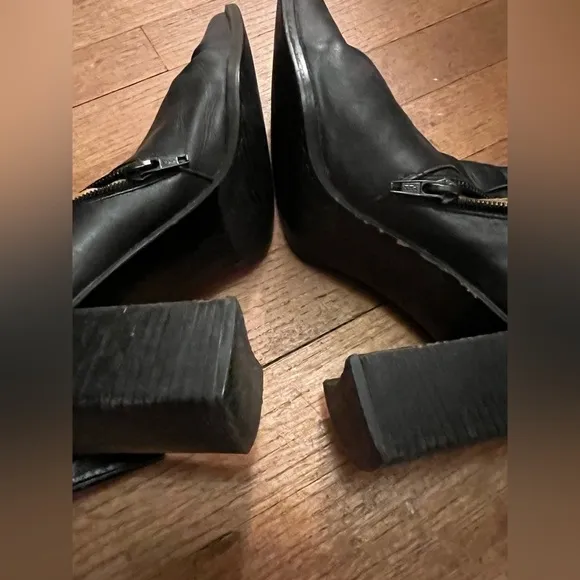 Italian square-toed boots. So chic.