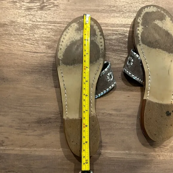 Jack Roger’s Size 7 Vintage Navajo Leather Thong Sandal