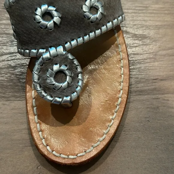Jack Roger’s Size 7 Vintage Navajo Leather Thong Sandal