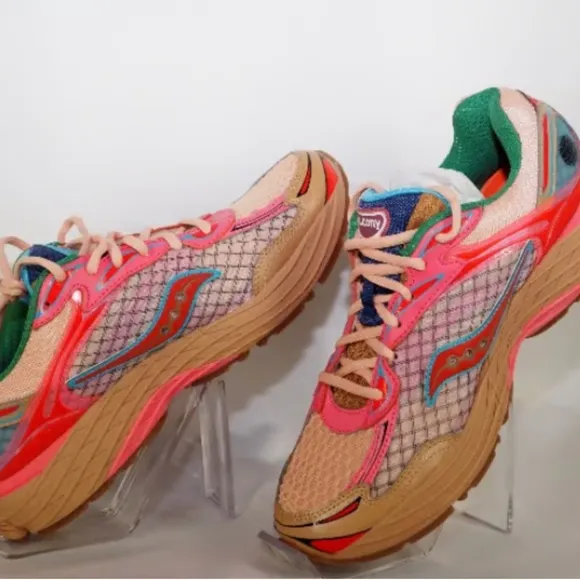 Jae Tips x Saucony ProGrid Omni 9 Tan Size: 9.5 Limited Edition New