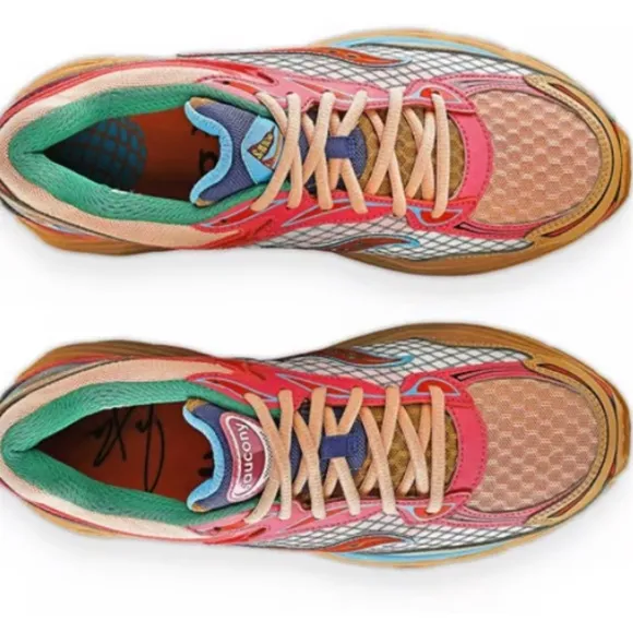 Jae Tips x Saucony ProGrid Omni 9 Tan Size: 9.5 Limited Edition New