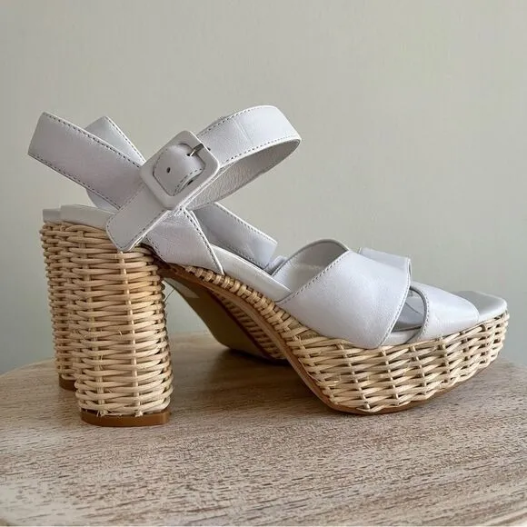 Jeffrey Campbell Amma Platform Sandals in White and Tan Size 10, NWOB