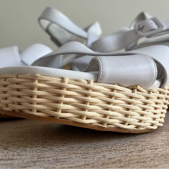 Jeffrey Campbell Amma Platform Sandals in White and Tan Size 10, NWOB