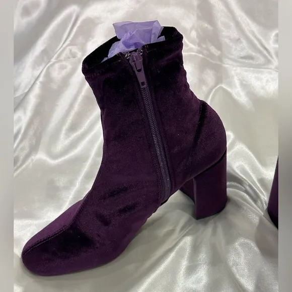 Jeffrey Campbell Cienega Boots Booties Crushed Velvet Zip Ankle Heeled Purple 6