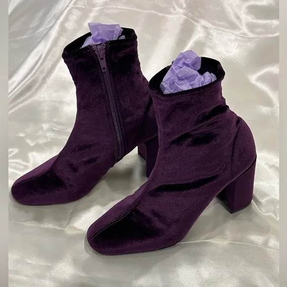 Jeffrey Campbell Cienega Boots Booties Crushed Velvet Zip Ankle Heeled Purple 6