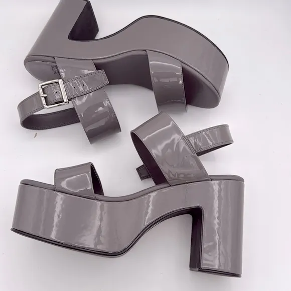 Jeffrey Campbell - NWOT women’s MOODY Gray patent Platform slingback Sandals 12