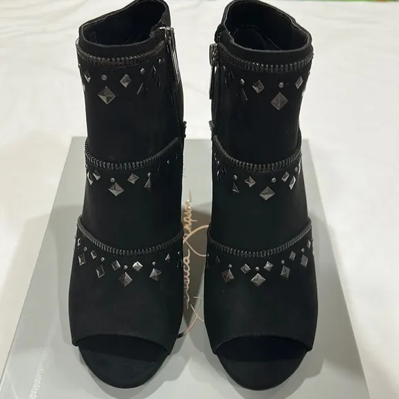 Jessica Simpson Black Studded Ankle Boots size 8M