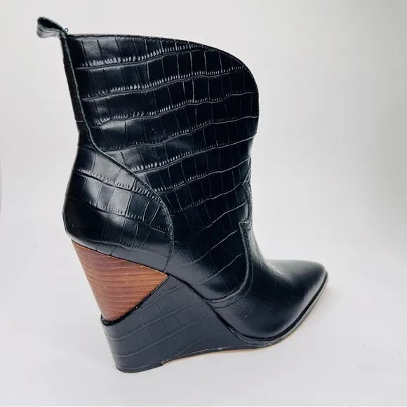 Jessica Simpson Hilrie Black Crocodile Embossed Leather Western Wedge Heel Boot