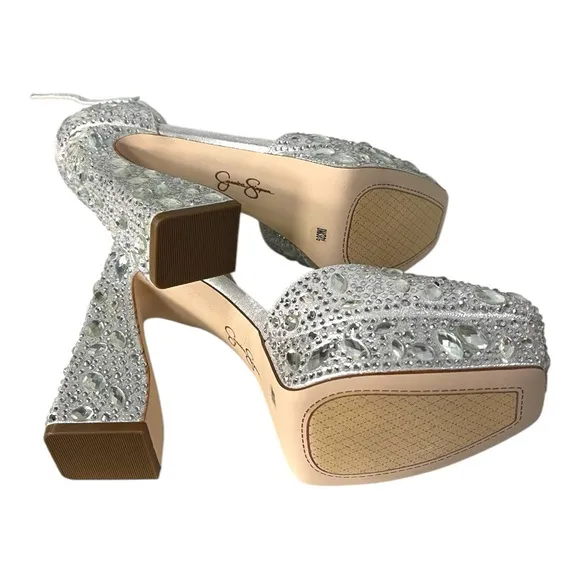 Jessica Simpson JS-Dreama Silver Shimmer Sand Heels – Size 8M