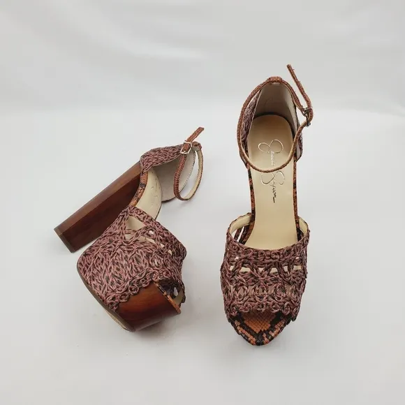 Jessica Simpson JSDessie platform Heel sandals