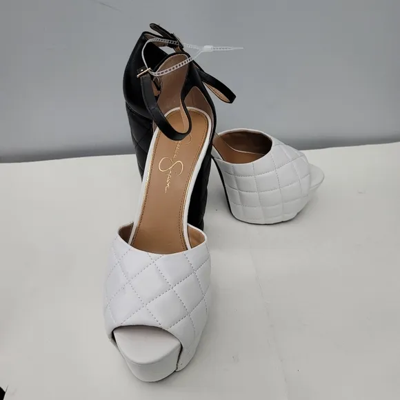 Jessica Simpson Women's Dameka Ankle Strap Platform Sandal Wedge