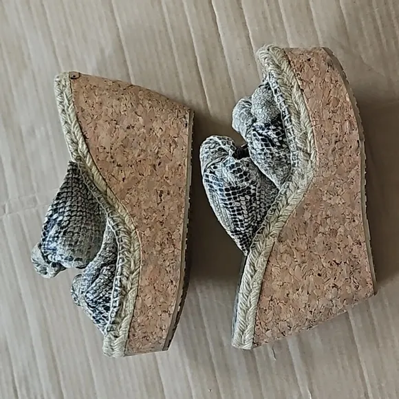Jimmy Choo Priory Knotted Python Mule platform sandals-39