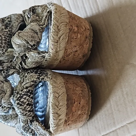 Jimmy Choo Priory Knotted Python Mule platform sandals-39