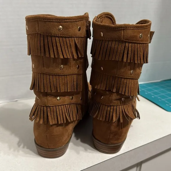 Joan Boyce Brown Faux Suede Trisha Fringe Buckle Mid Calf Low Wedge Boot Size 9