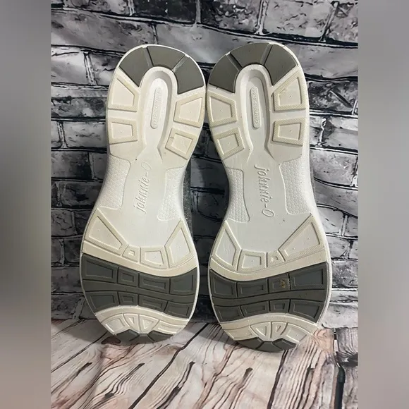 johnnie-O Sneakers Mens Sneakformance Gray Running Shoes Size 10M (6987400)