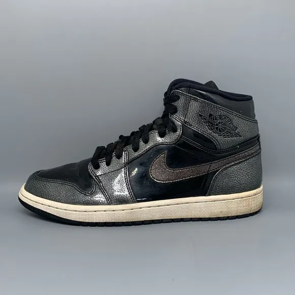 Jordan 1 Retro High Black Patent Basketball Shoes Men’s Sz 9