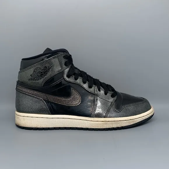Jordan 1 Retro High Black Patent Basketball Shoes Men’s Sz 9