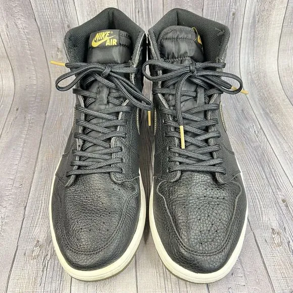 Jordan 1 Retro High OG City of Flight Shoes Men's Size 12 Black/ Gold 555088-031
