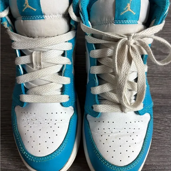 Jordan 1 White/Teal Sneakers 2.5Y