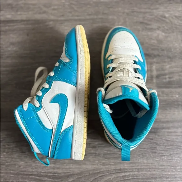 Jordan 1 White/Teal Sneakers 2.5Y
