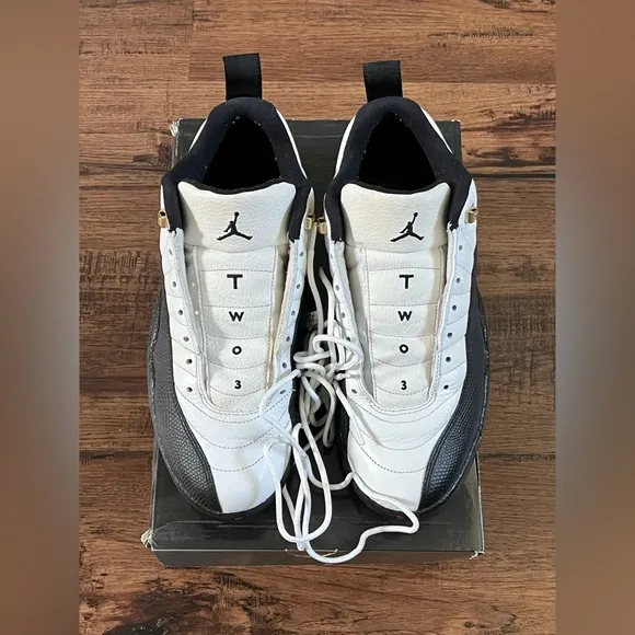 Jordan 12 Retro Low 2011 ‘Taxi’ (size mens 9.5/wmns 11)