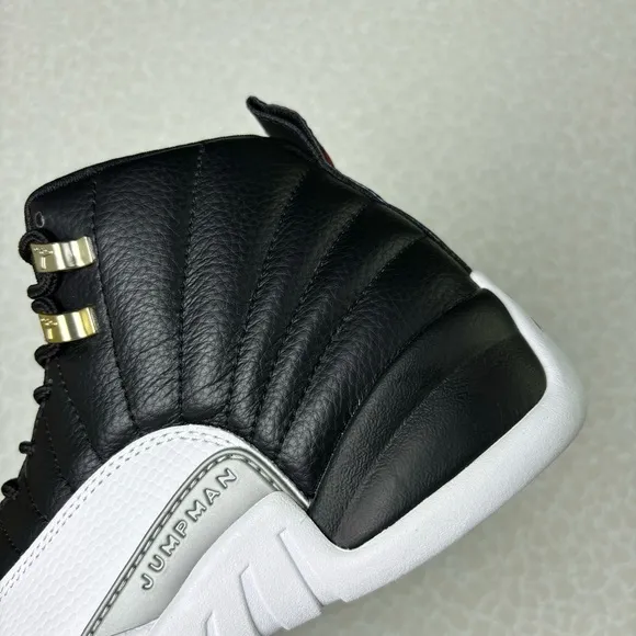 Jordan 12 Retro Playoffs  Men’s Black/White Athletic Shoes Sneakers Pre-owned