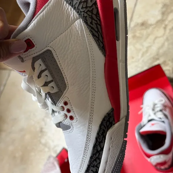 Jordan 3 retro (2022)