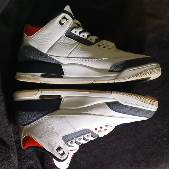 Jordan 3 Retro Denim SE 'FIRE RED' Mens-11   100% Authentic!