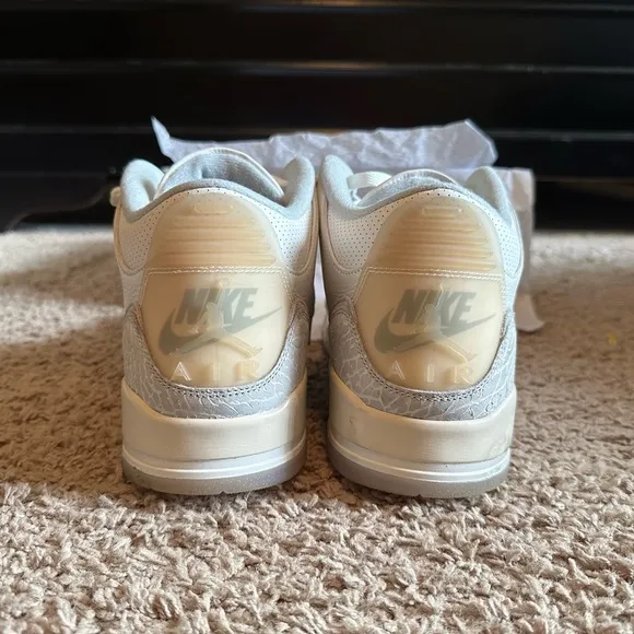JORDAN 3 RETRO SE CRAFT 'IVORY'