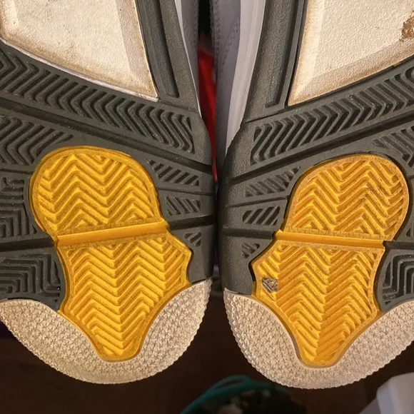 Jordan 4 (reserved DO NOT BUY )