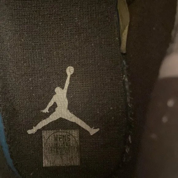 Jordan 4 (reserved DO NOT BUY )