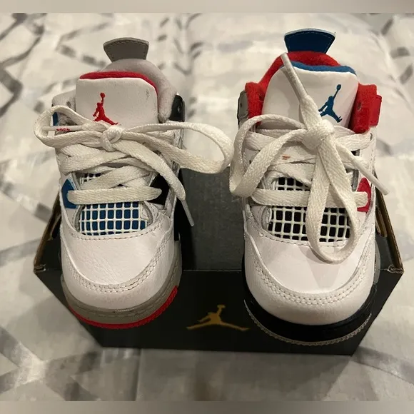 Jordan 4 Retro Beautiful shoes