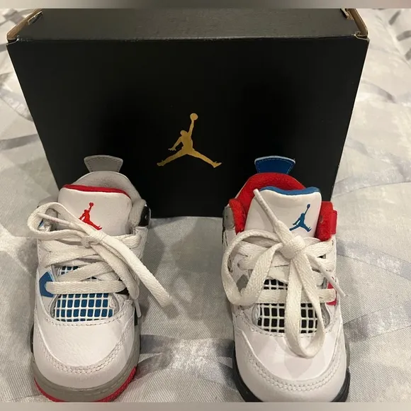 Jordan 4 Retro Beautiful shoes