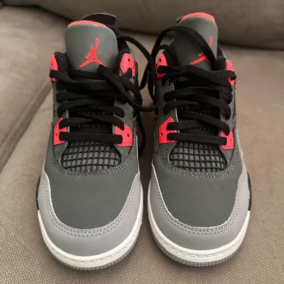 Jordan 4 retro infrared kids size 13c