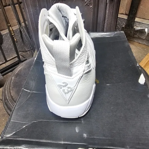 Jordan Athletic Shoes - White and Gray