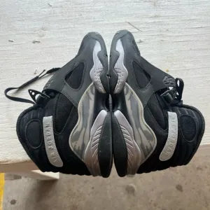 Jordan Black and Gray Athletic Shoes for Performance Retro 8 Air Jordan Nike