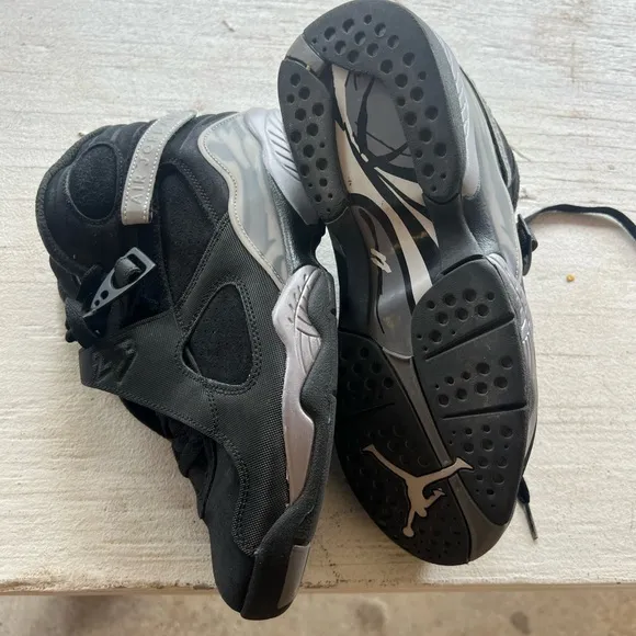 Jordan Black and Gray Athletic Shoes for Performance Retro 8 Air Jordan Nike