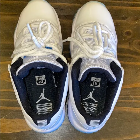 Jordan Kids White Sneakers