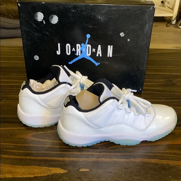 Jordan Kids White Sneakers