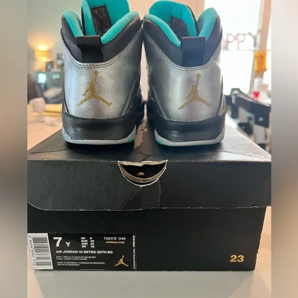 Jordan Retro 10 30th anniversary shoes - 7Y