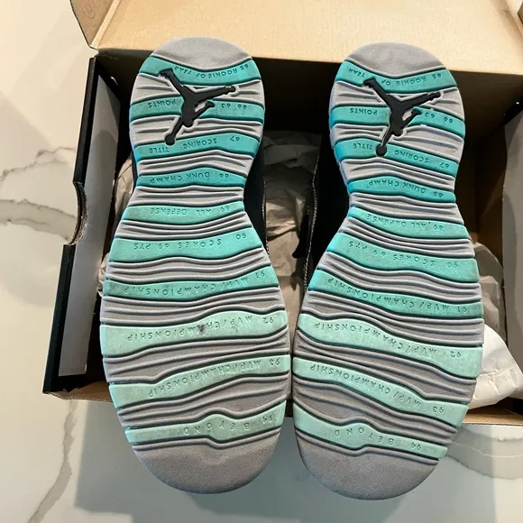 Jordan Retro 10 30th anniversary shoes - 7Y