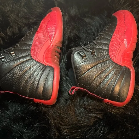 Jordan Retro 12 “Flu Game”